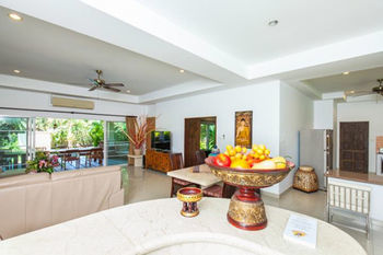 La Romanee 3 Villa By Jetta Rawai ภายนอก รูปภาพ